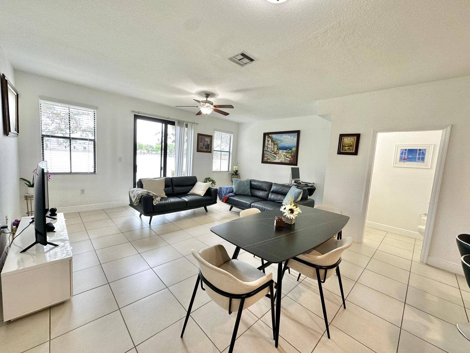 1079 NW 33rd Manor, Pompano Beach, FL 33064 WhatsApp Image 2026-10-05 at 11.00.56 AM