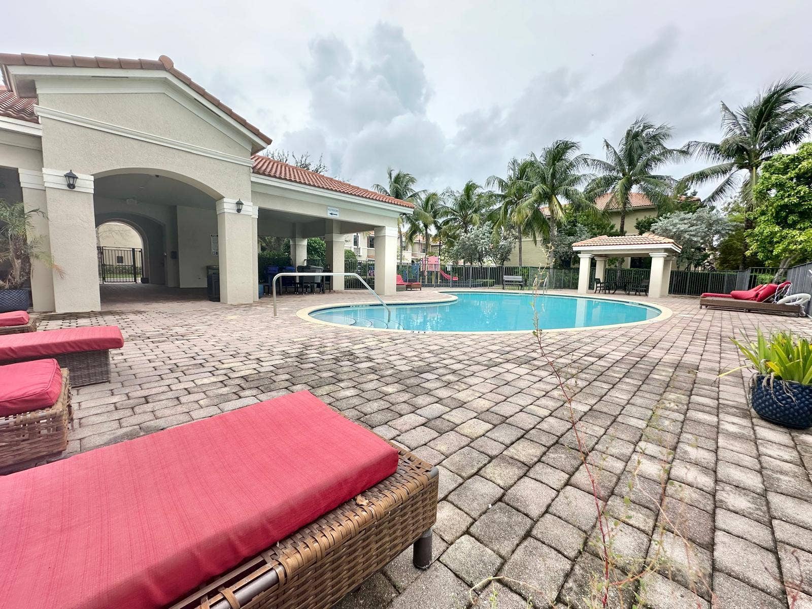 1079 NW 33rd Manor, Pompano Beach, FL 33064 WhatsApp Image 2026-10-05 at 11.00.37 AM