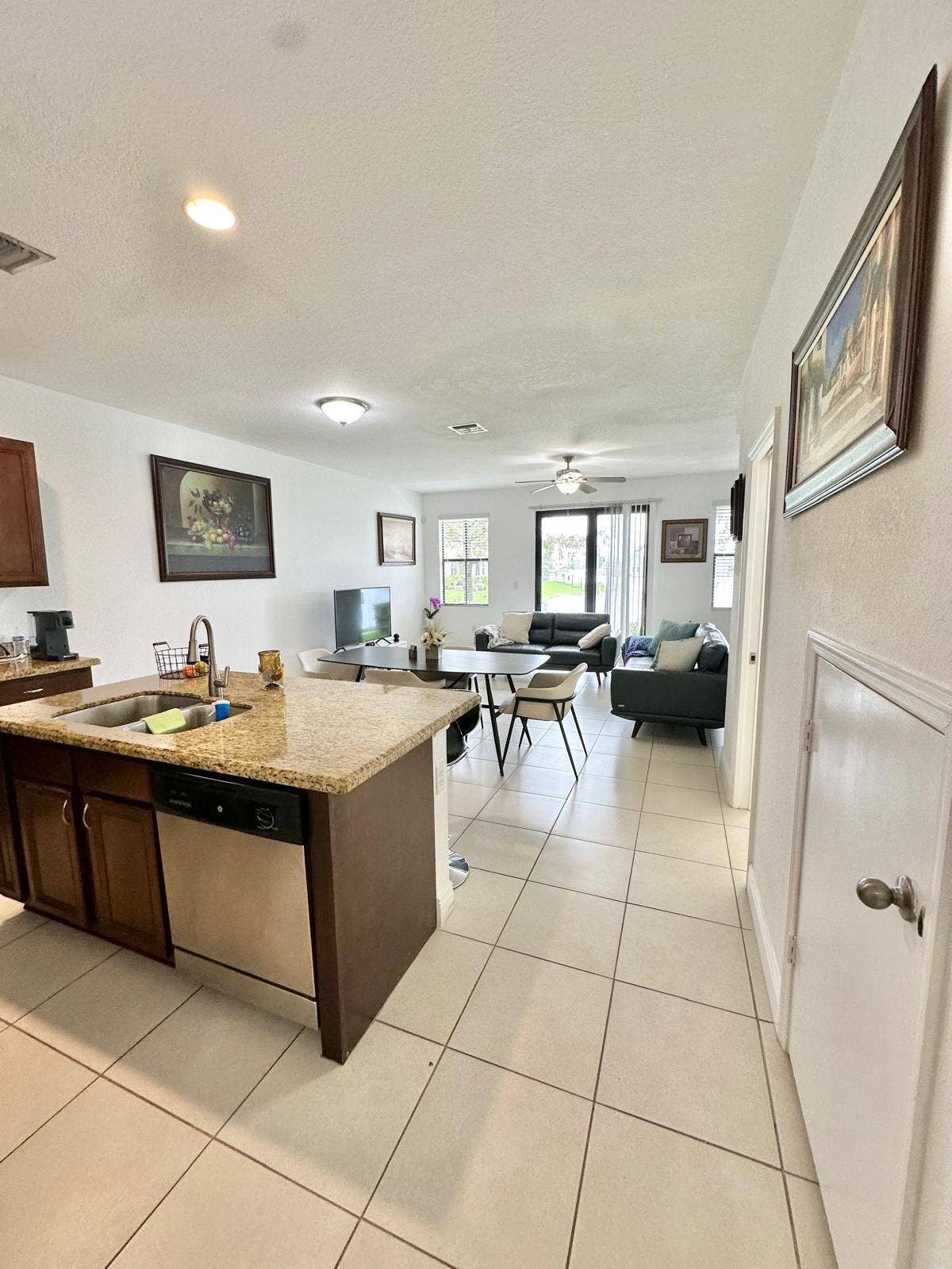1079 NW 33rd Manor, Pompano Beach, FL 33064 WhatsApp Image 2026-10-05 at 11.06.26 AM