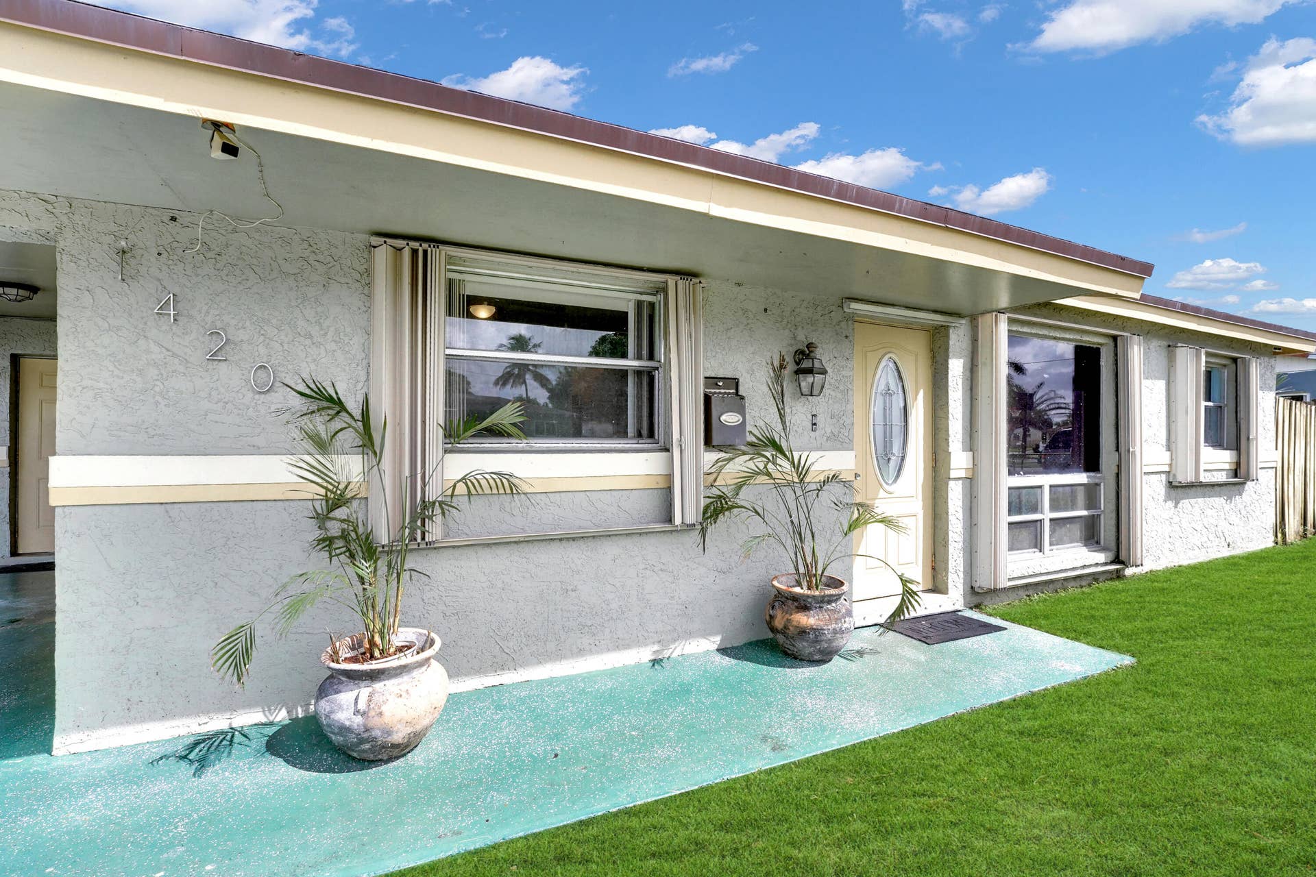 1420 NW 33RD Terrace, Lauderhill, FL 33311 DSC09742