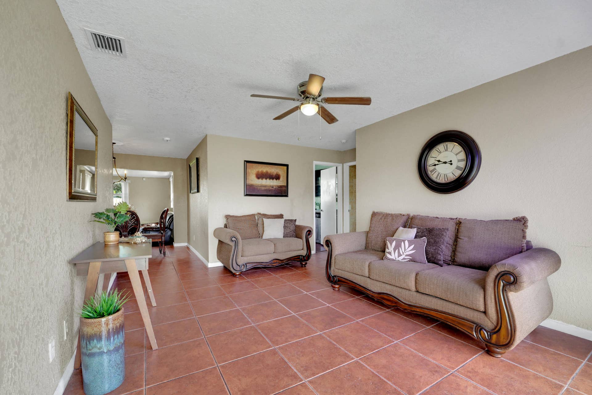 1420 NW 33RD Terrace, Lauderhill, FL 33311 DSC09622