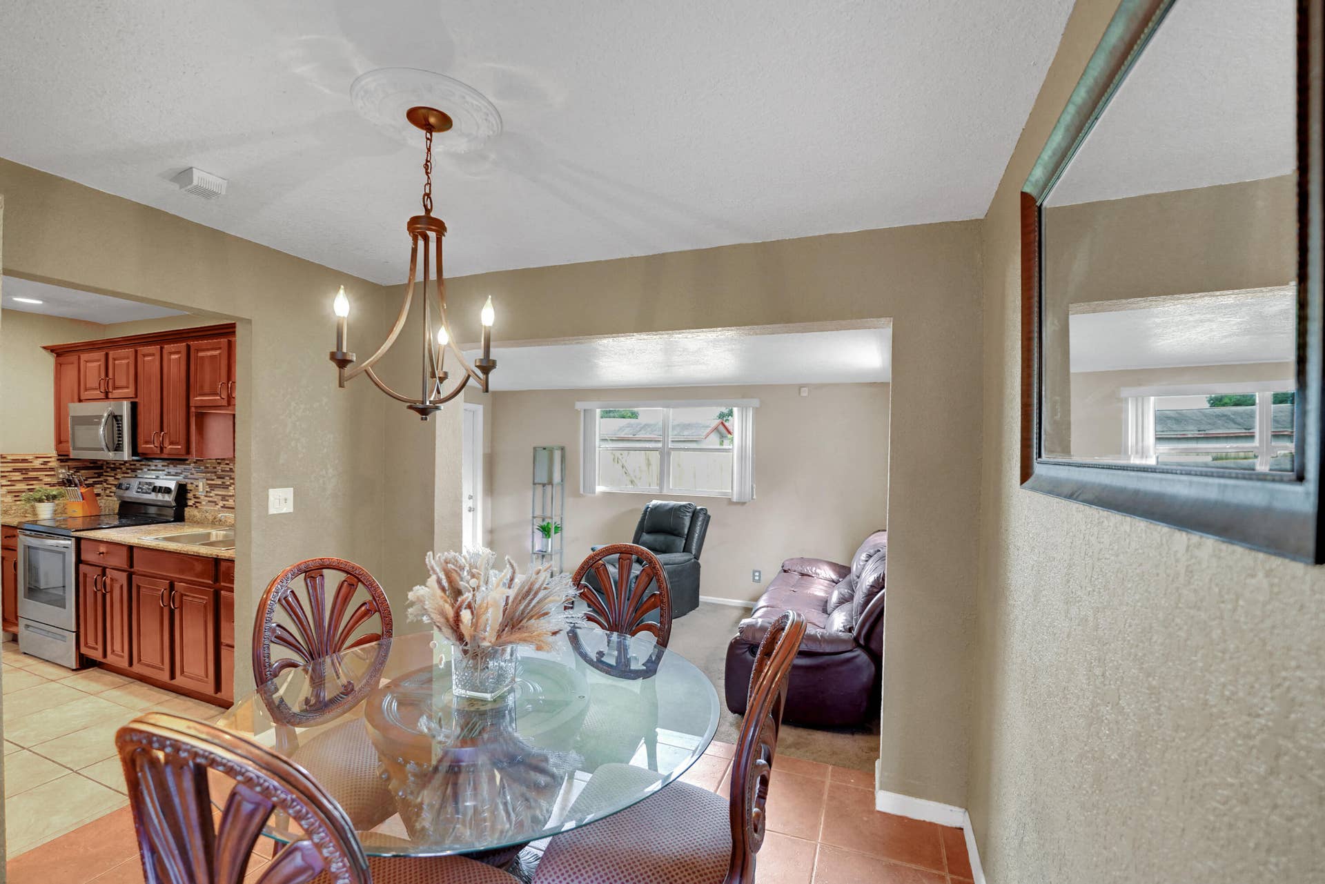 1420 NW 33RD Terrace, Lauderhill, FL 33311 DSC09643