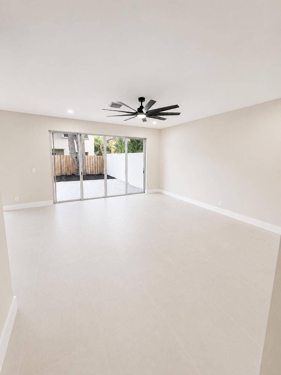 6170 NW 77TH Place N, Parkland, FL 33067 84E43032-5423-4E16-9F6C-F454EC878F9B