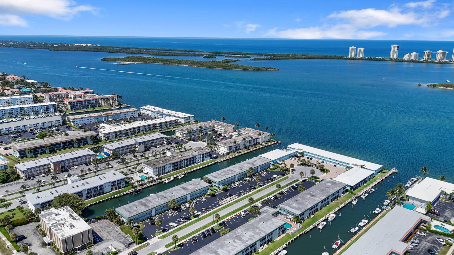 109 WETTAW Lane, #101, North Palm Beach, FL 33408 20250829194025095770000000-o