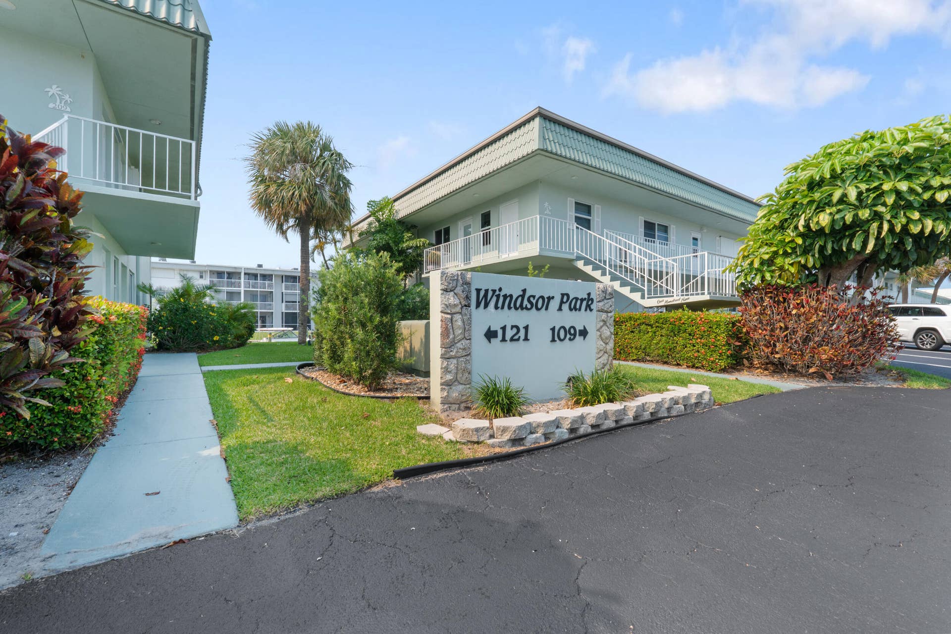 109 WETTAW Lane, #101, North Palm Beach, FL 33408 20250829194012167194000000-o