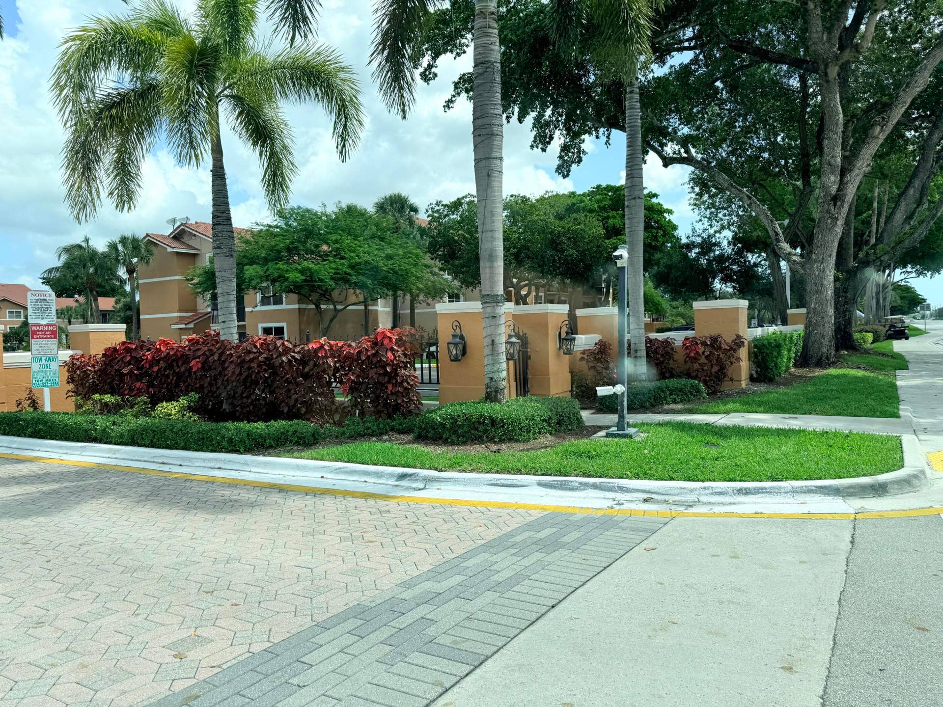 8801 WILES Road, #107, Coral Springs, Coral Springs, FL 33067 A0E5E4E2-688A-422C-BDB5-300238E37337