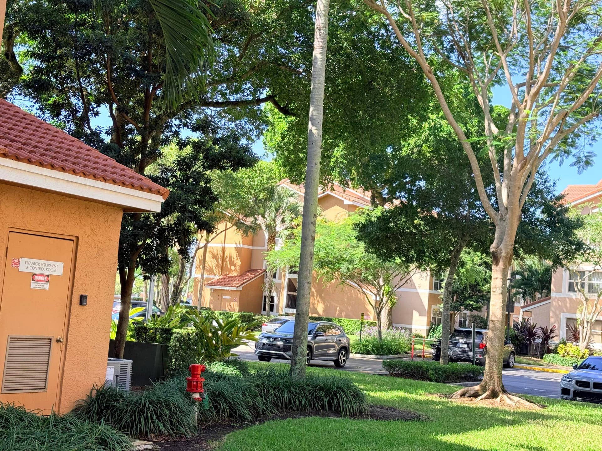 8801 WILES Road, #107, Coral Springs, Coral Springs, FL 33067 FCCE1D25-11E2-431E-858F-E65B3693E5C1