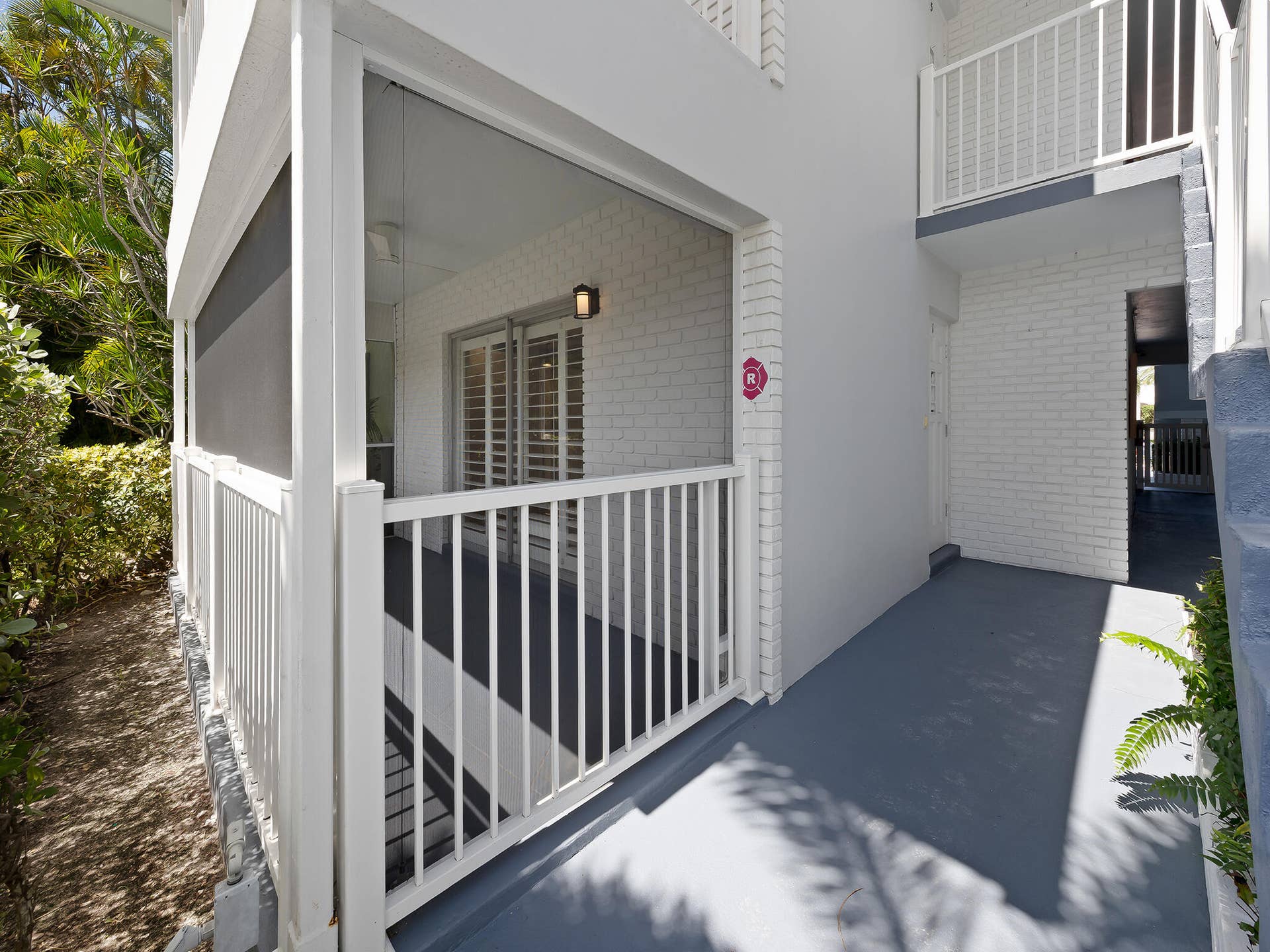 2743 NE 15th Street, #1, Fort Lauderdale, FL 33304 BEC07655