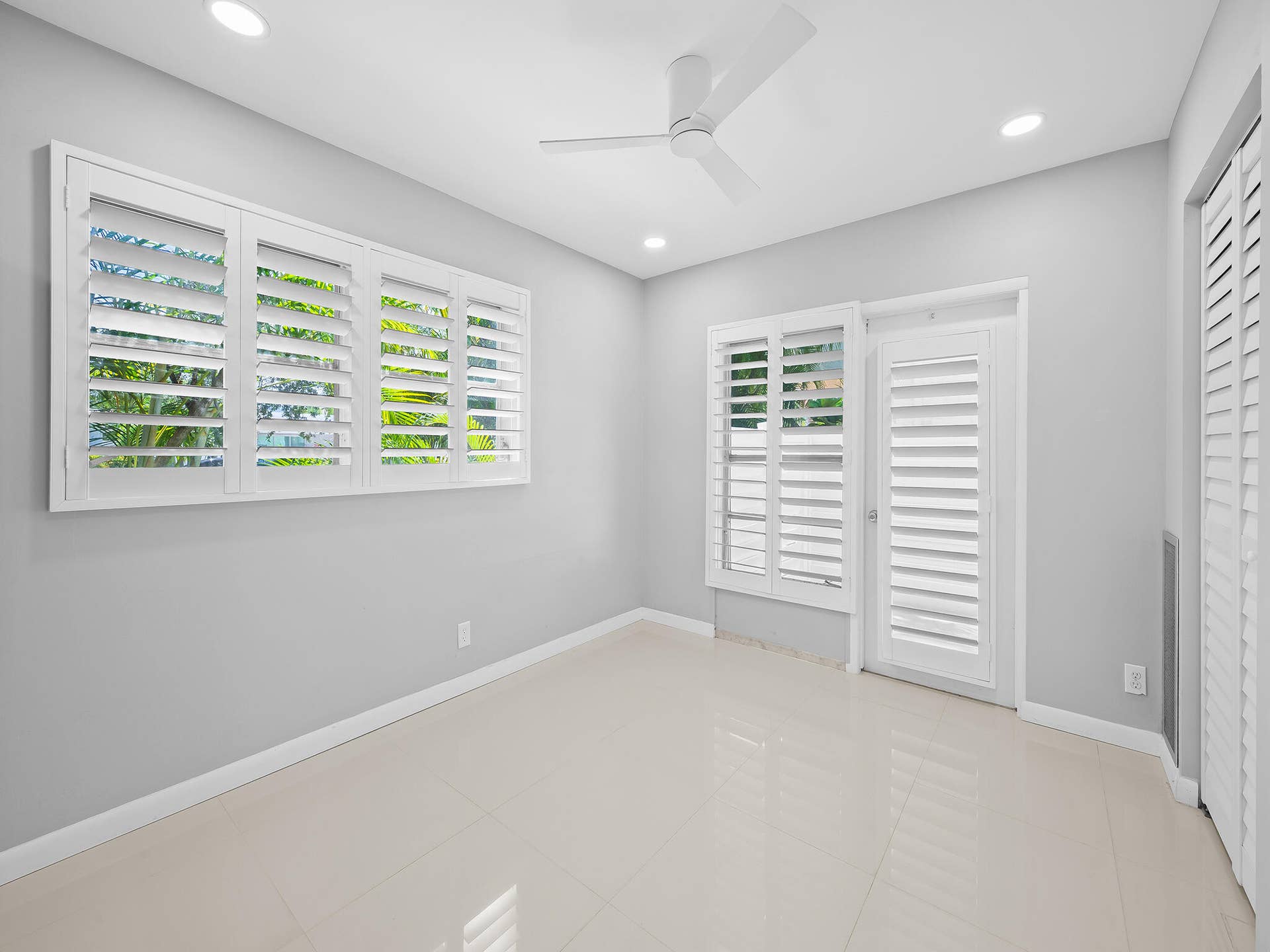 2743 NE 15th Street, #1, Fort Lauderdale, FL 33304 BEC07727