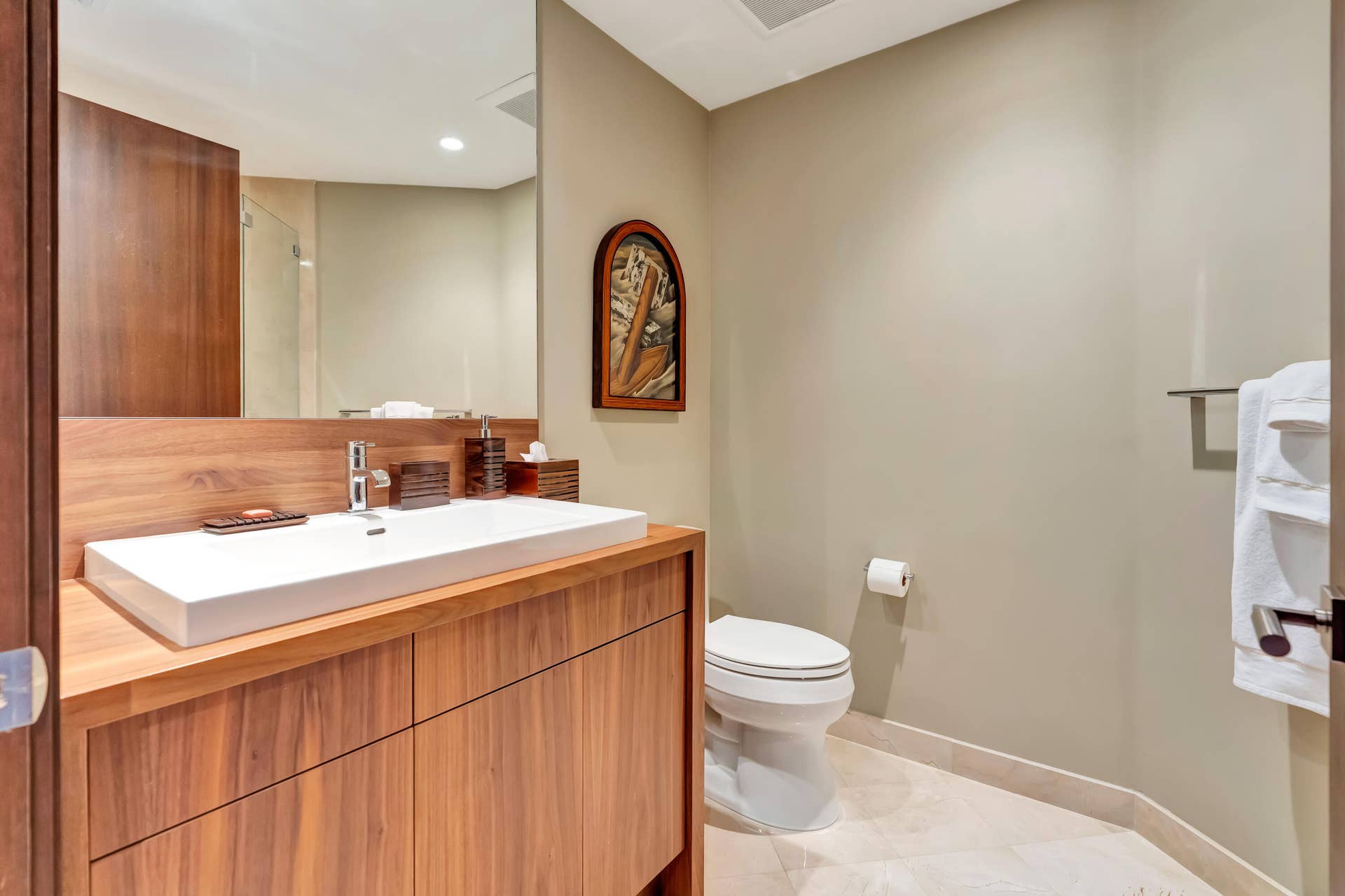 570 Ocean Drive, #602, Juno Beach, FL 33408 _MLP2310
