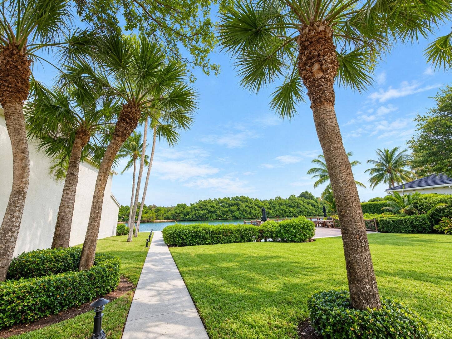 947 Kokomo Key Lane, #947, Delray Beach, FL 33483 Walkway to Water