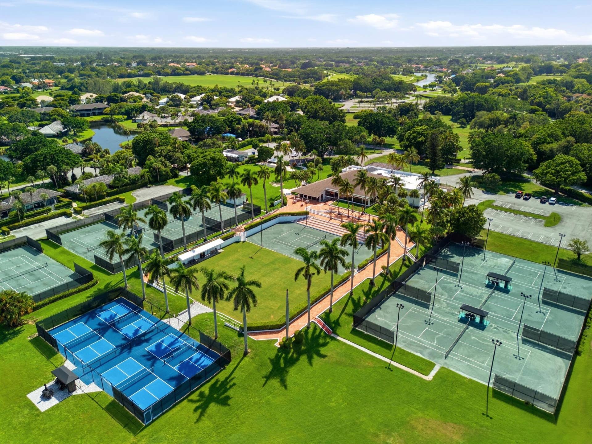 Tennis courts/ recreational area