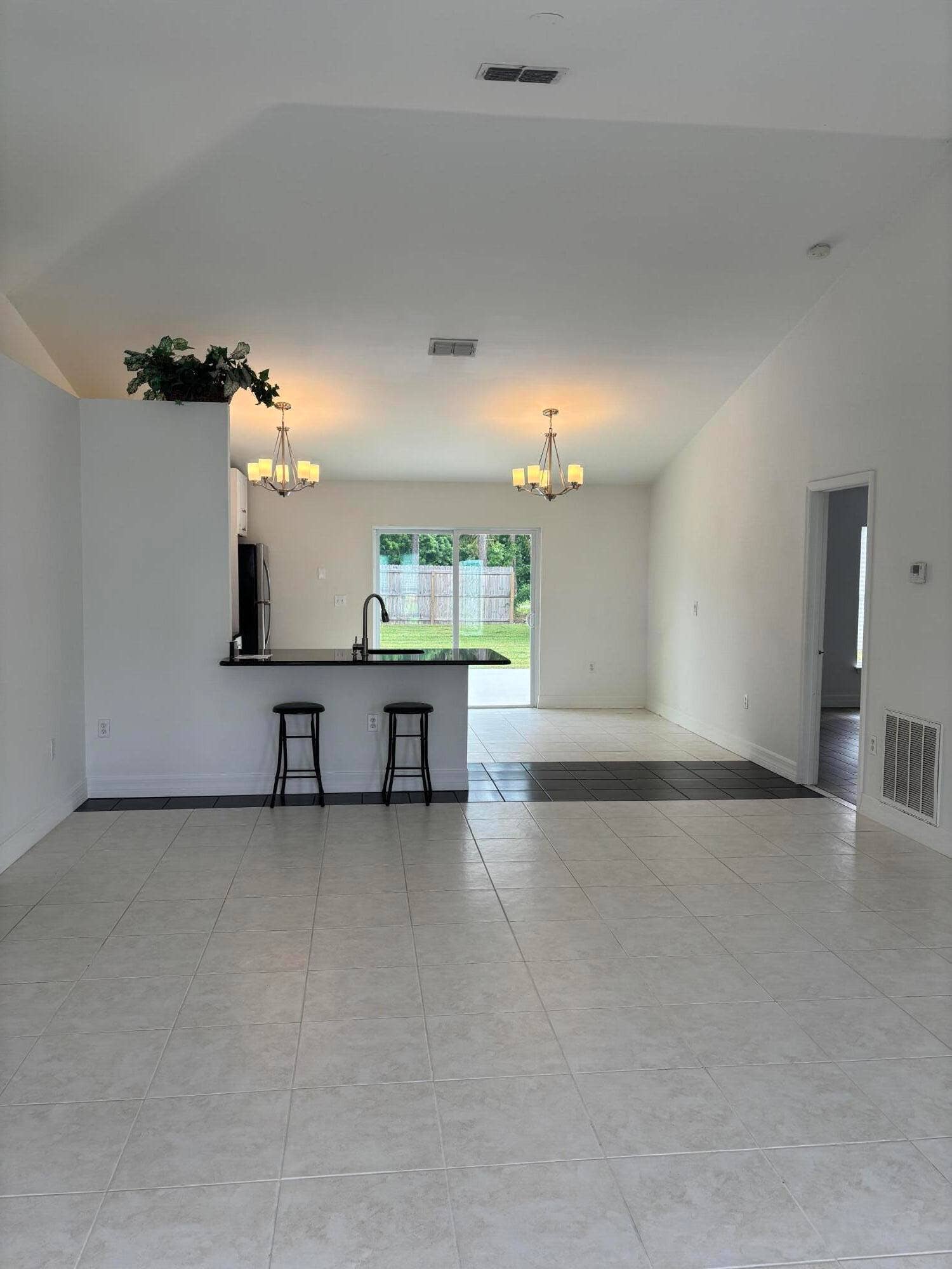 5570 NW CRUZAN Avenue, Port St Lucie, FL 34986 IMG_6626