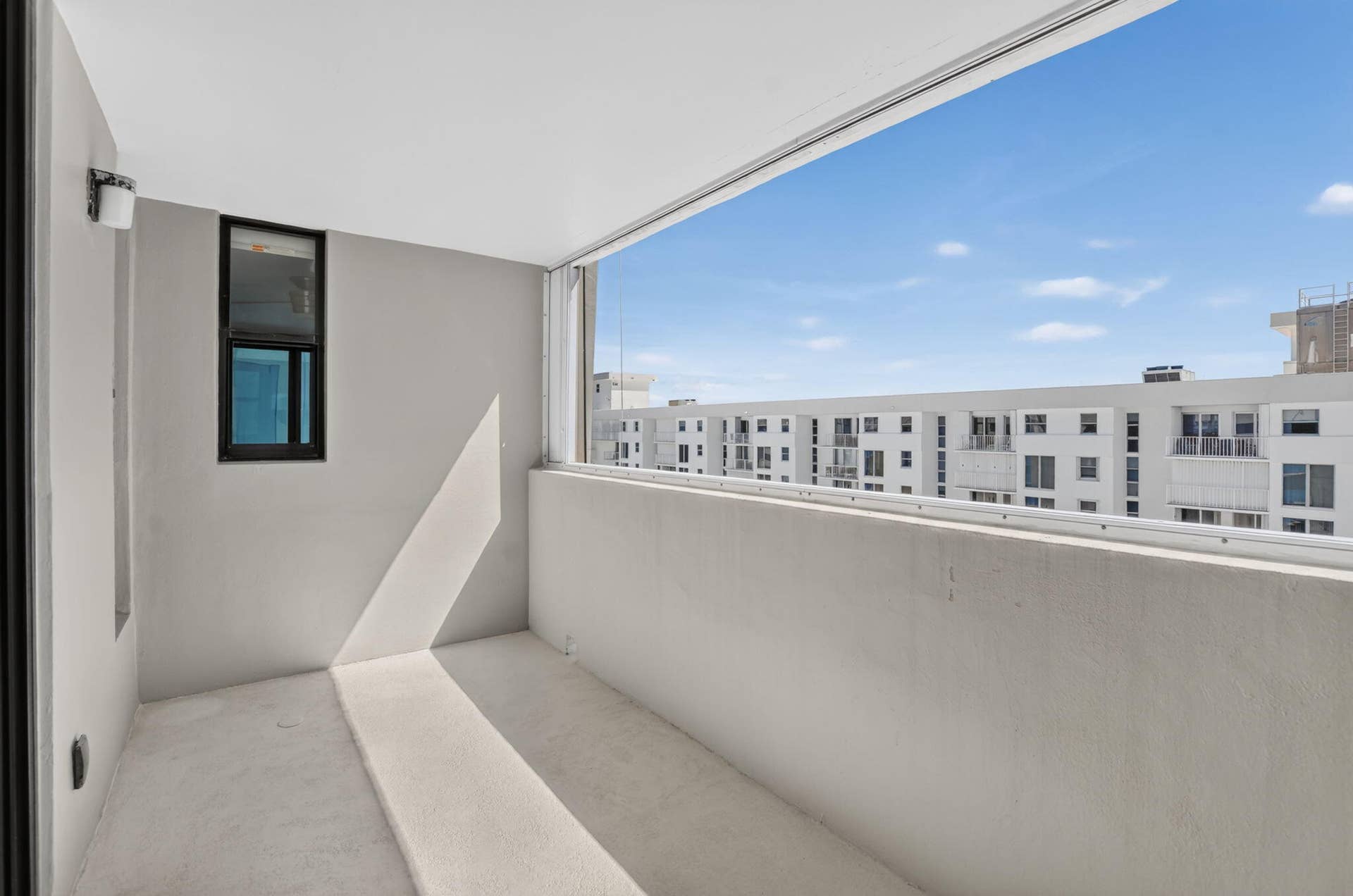 Balcony 2