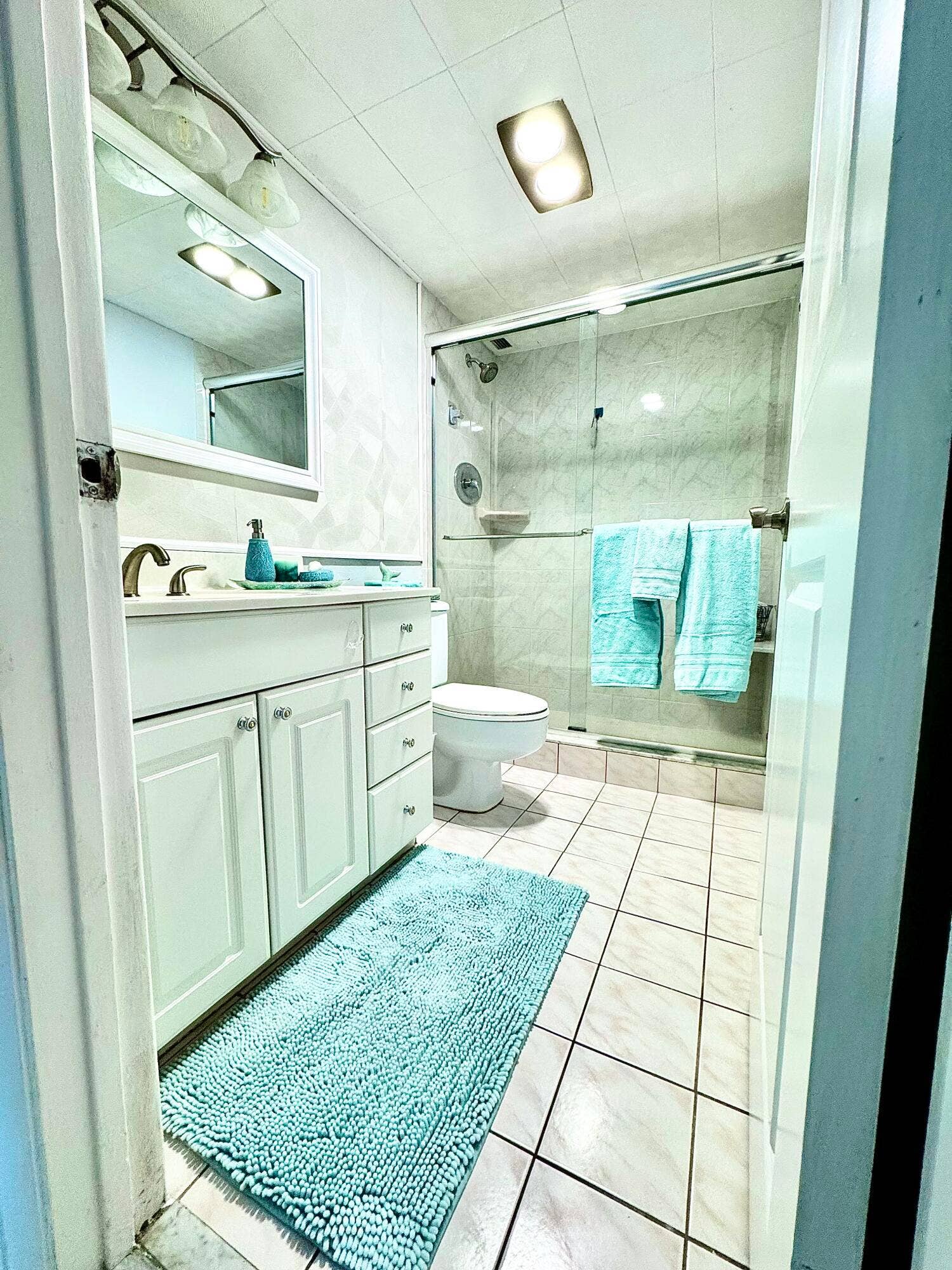 Guest bath