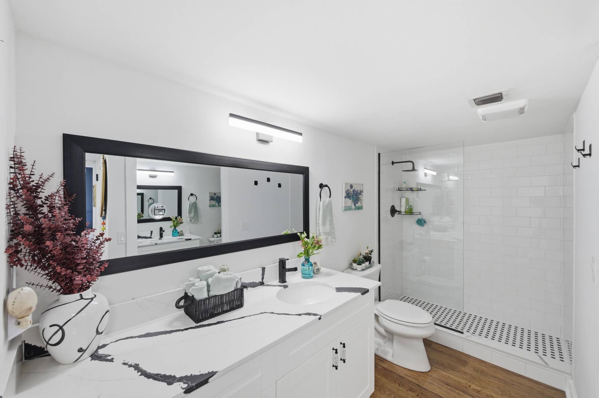 Spacious layout and large shower,