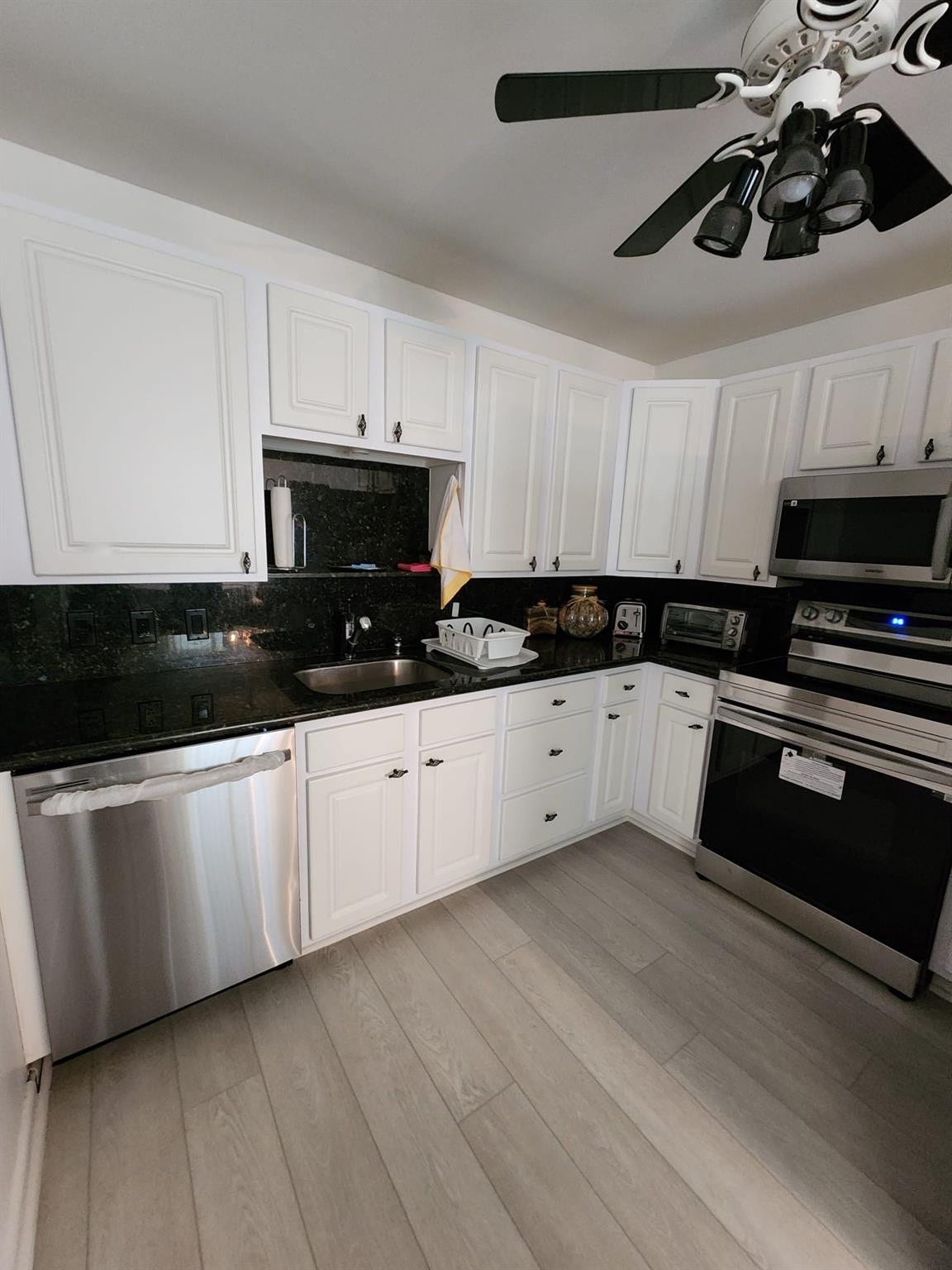 4033 HYTHE B, #4033, Boca Raton, Boca Raton, FL 33434 Photo 24