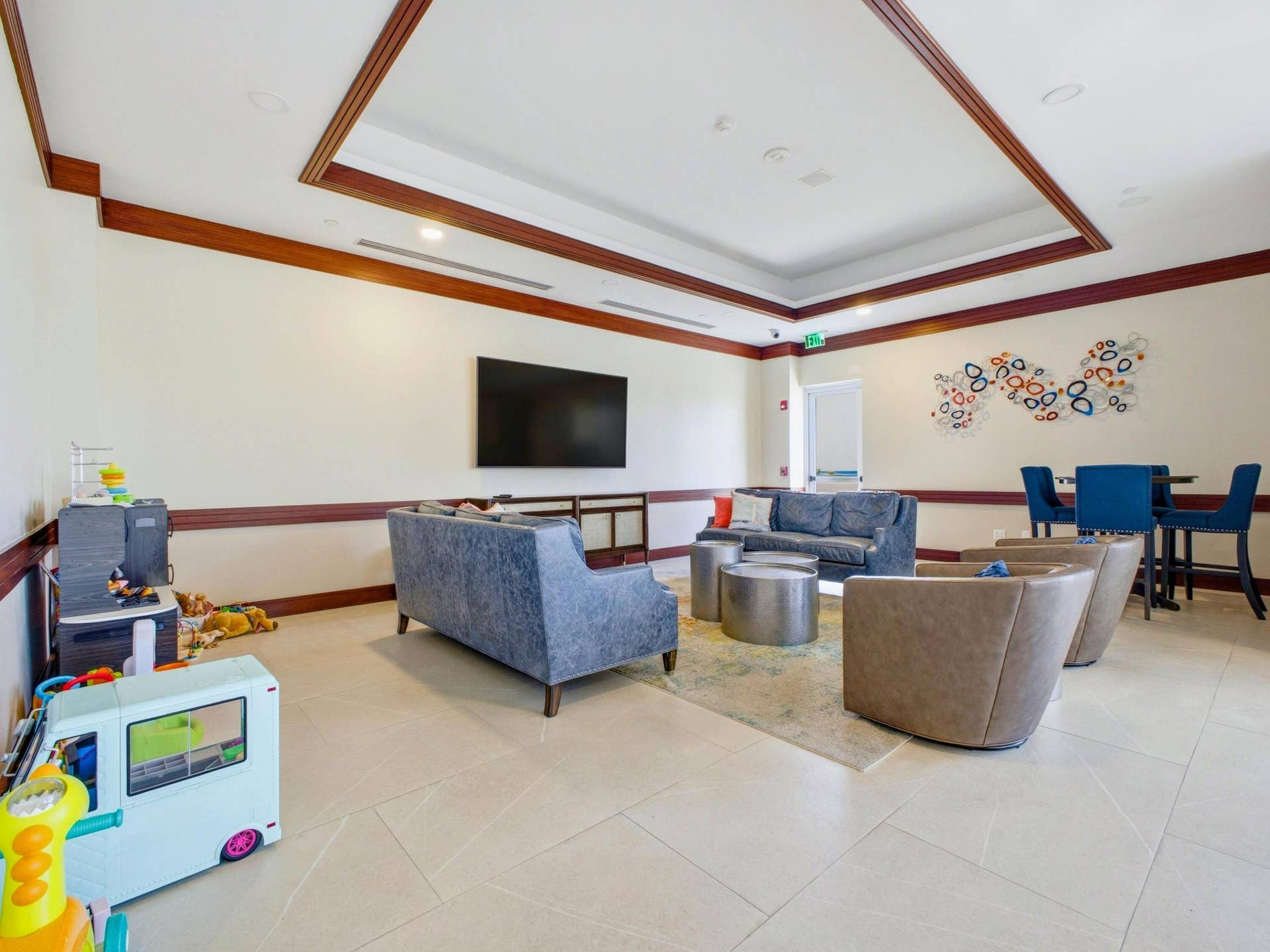 3200 N OCEAN Boulevard, #801, Fort Lauderdale, FL 33308 Amenities Game Room 2