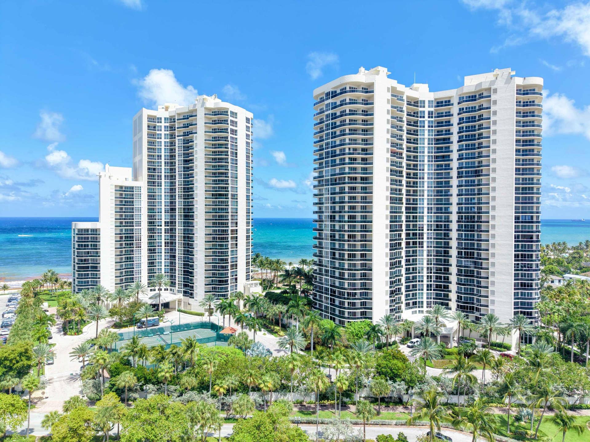 3200 N OCEAN Boulevard, #801, Fort Lauderdale, FL 33308 Towers Front