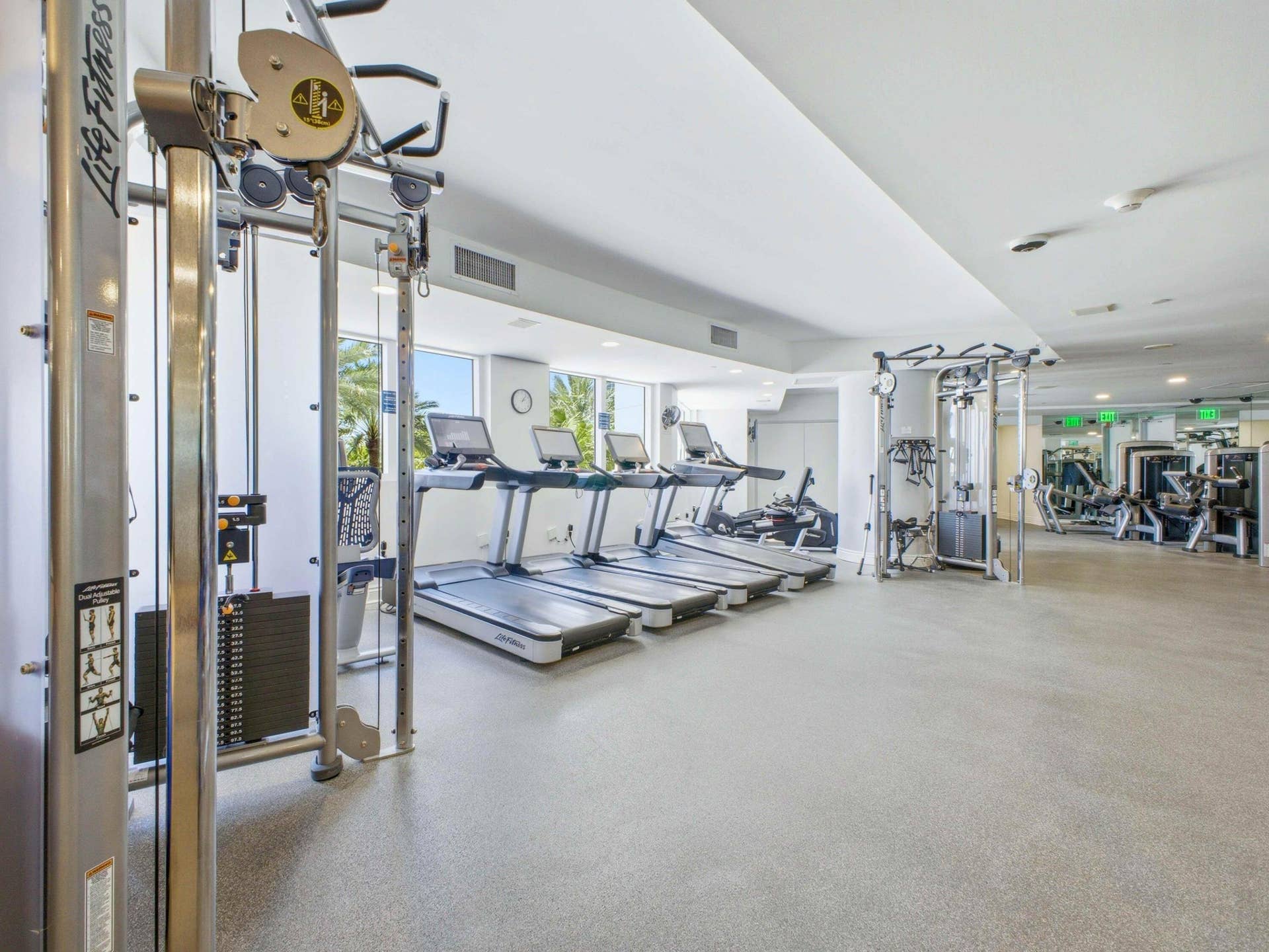 3200 N OCEAN Boulevard, #801, Fort Lauderdale, FL 33308 Amenities Gym Cardio