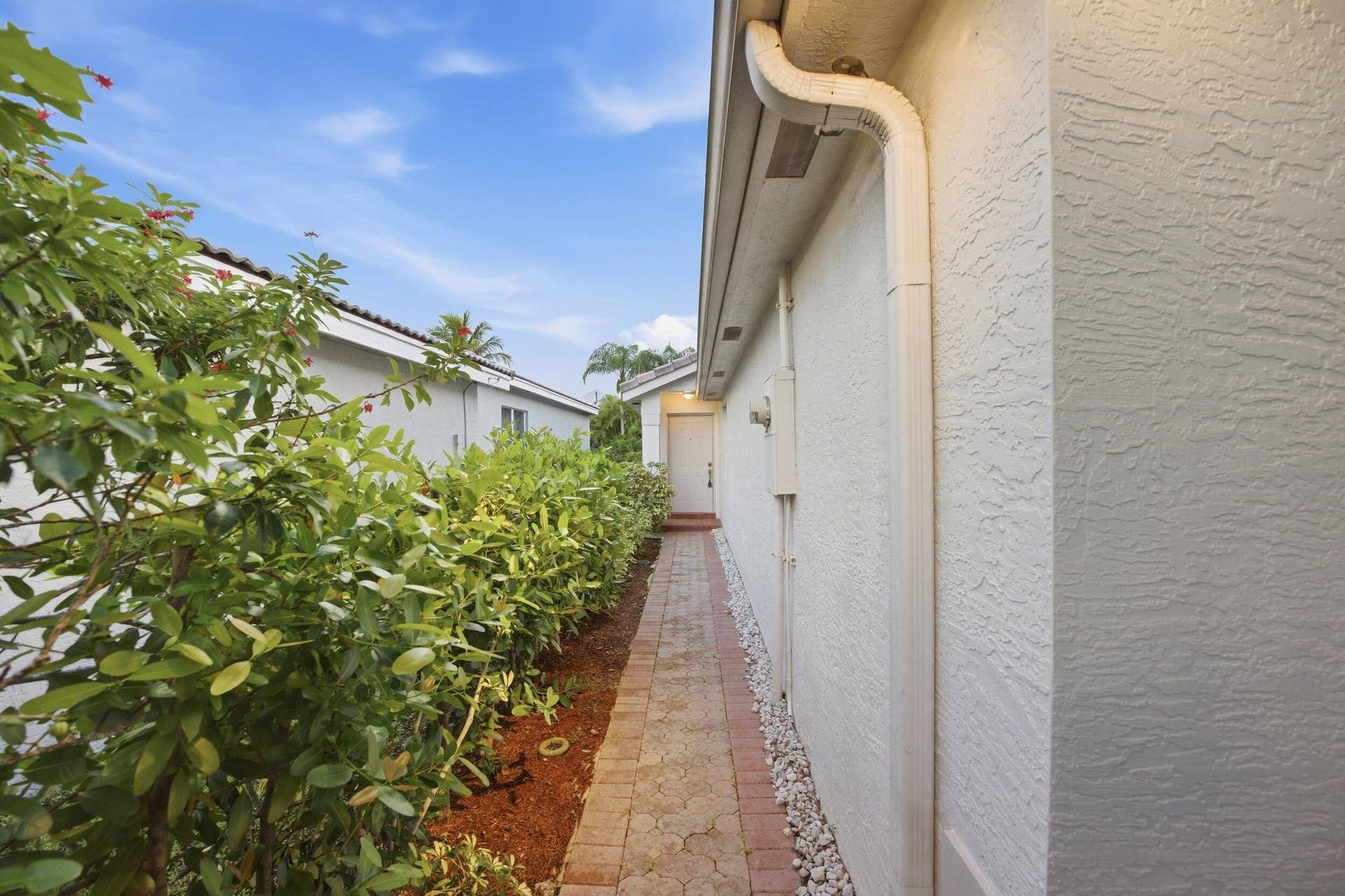5231 NW 117TH Avenue, Coral Springs, FL 33076 4__jjl5745