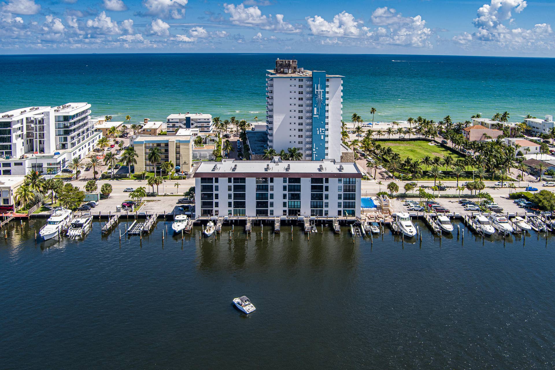 3200 N OCEAN Drive, #402, Hollywood, FL 33019 3200-18