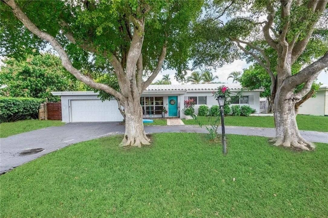 1949 WINDWARD Drive, Lauderdale By The Sea, FL 33062 1949_Windward_03