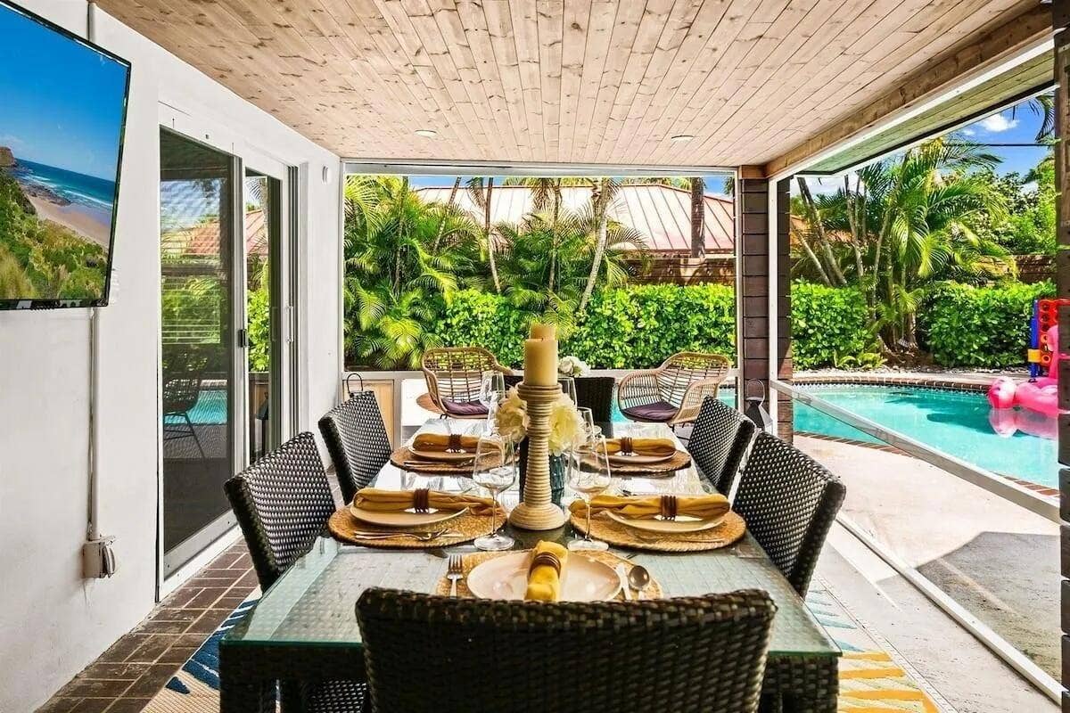 1949 WINDWARD Drive, Lauderdale By The Sea, FL 33062 1949_Windward_01