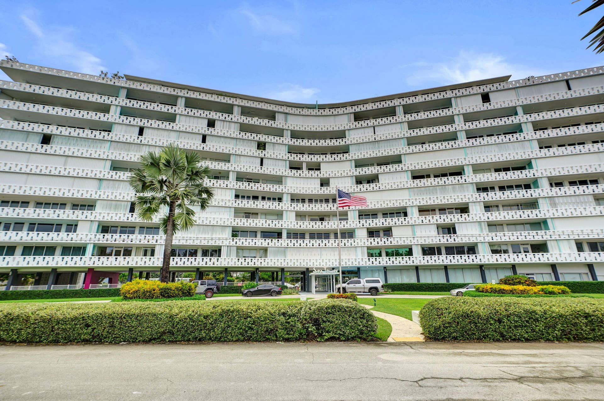 VIEW OF BUILDING EAST SIDE
