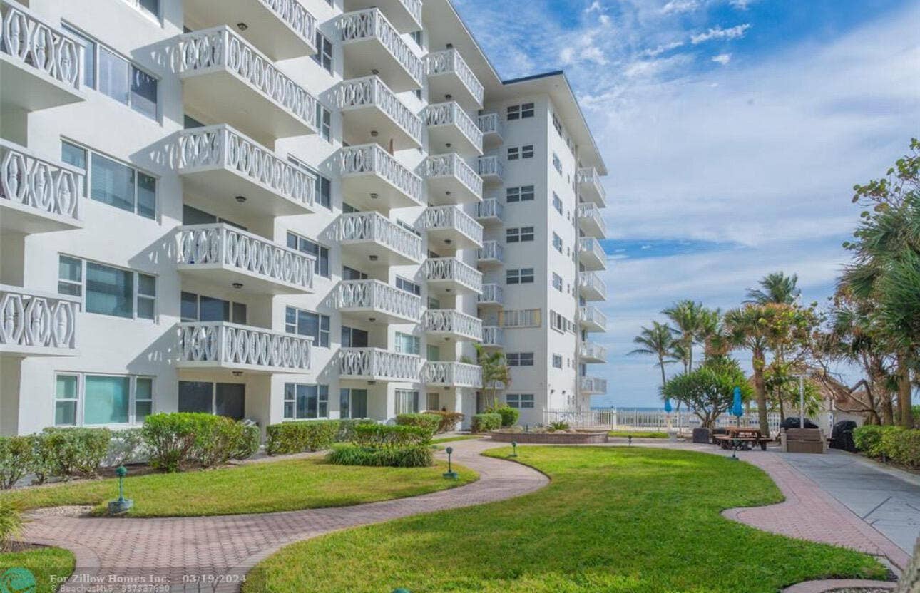 1169 HILLSBORO MILE, #119, Hillsboro Beach, Hillsboro Beach, FL 33062 IMG_9089 (2)