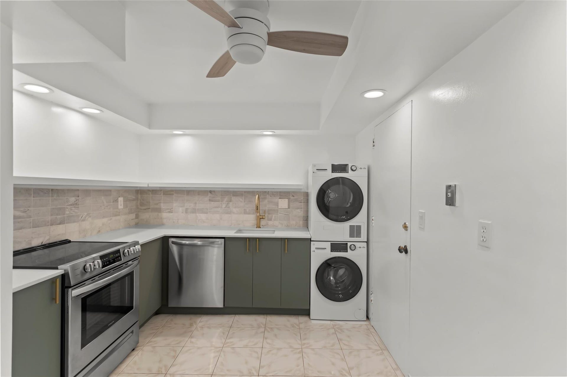 3430 Galt Ocean Drive, #403, Fort Lauderdale, FL 33308 Photo 14