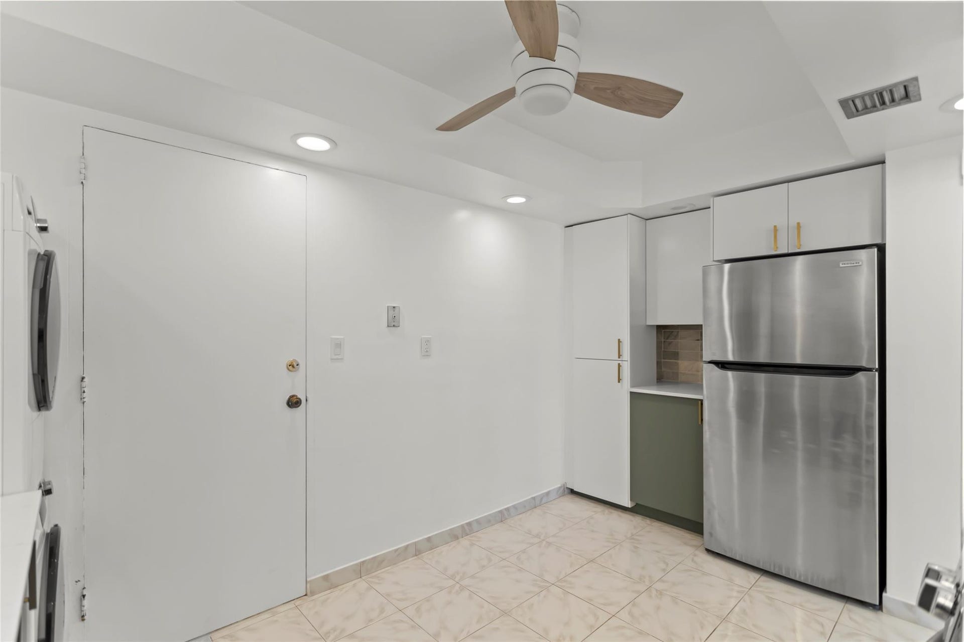 3430 Galt Ocean Drive, #403, Fort Lauderdale, FL 33308 Photo 13