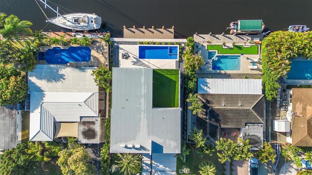 1212 AVOCADO Isle, Fort Lauderdale, Fort Lauderdale, FL 33315 Additional content