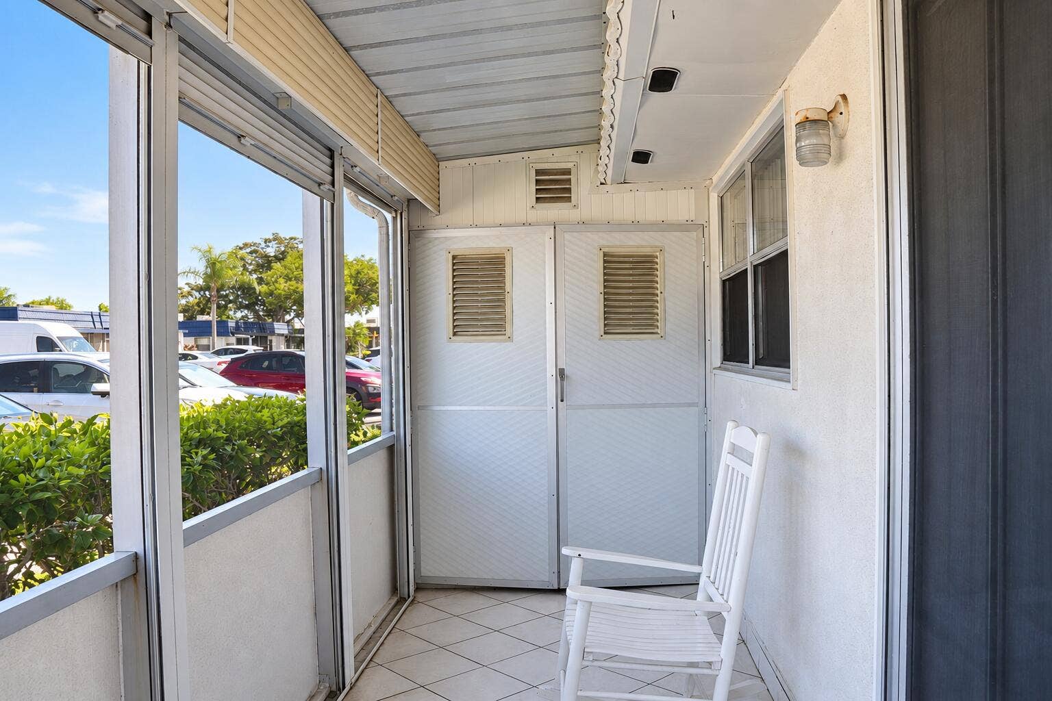 209 Waterford, #I, Delray Beach, Delray Beach, FL 33446 Naturally balanced real-estate interior-