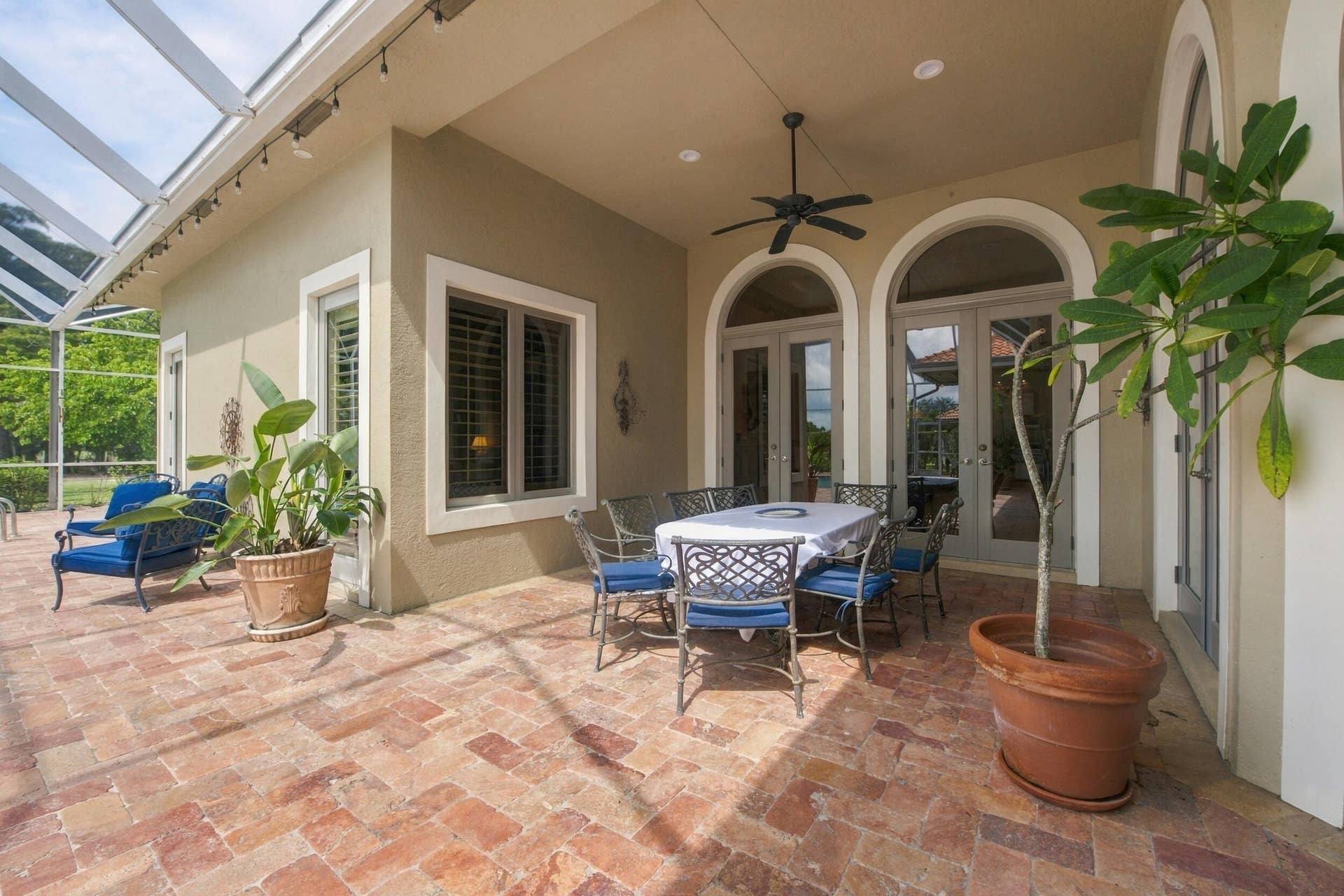 21733 Old Bridge Trail, Boca Raton, FL 33428 Outdoor Dining Area
