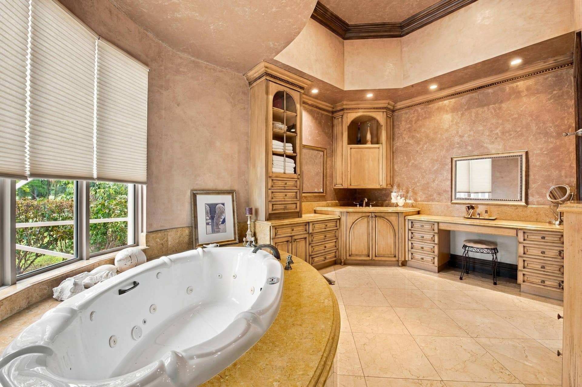 21733 Old Bridge Trail, Boca Raton, FL 33428 Master Bath Vanity