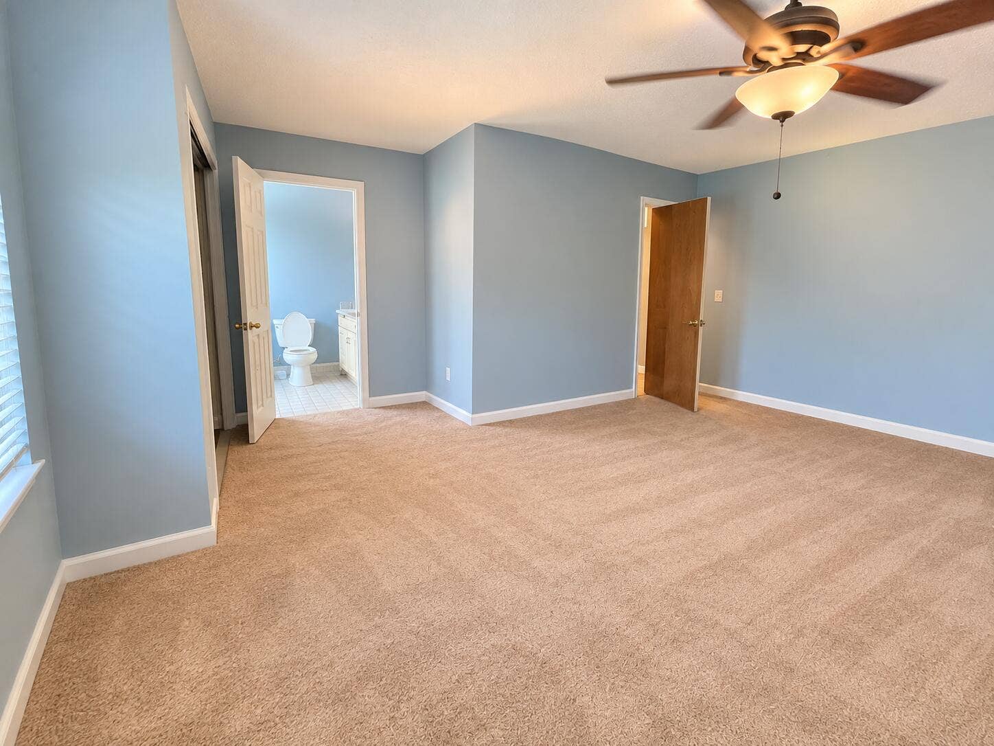 12411 SW 10TH Court, Davie, FL 33325 large second master/ mother-in-law quarters/efficiency quarters