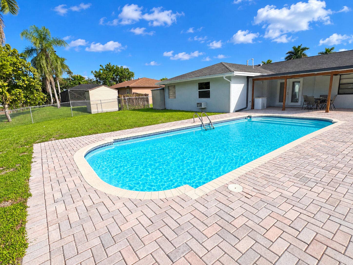 12411 SW 10TH Court, Davie, FL 33325 Pool