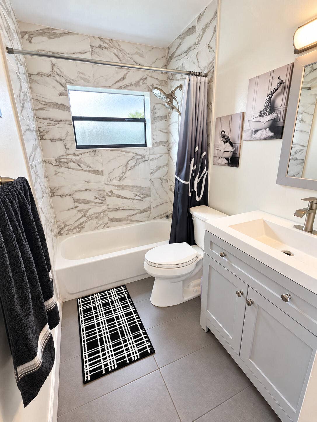 12411 SW 10TH Court, Davie, FL 33325 Guest Bathroom