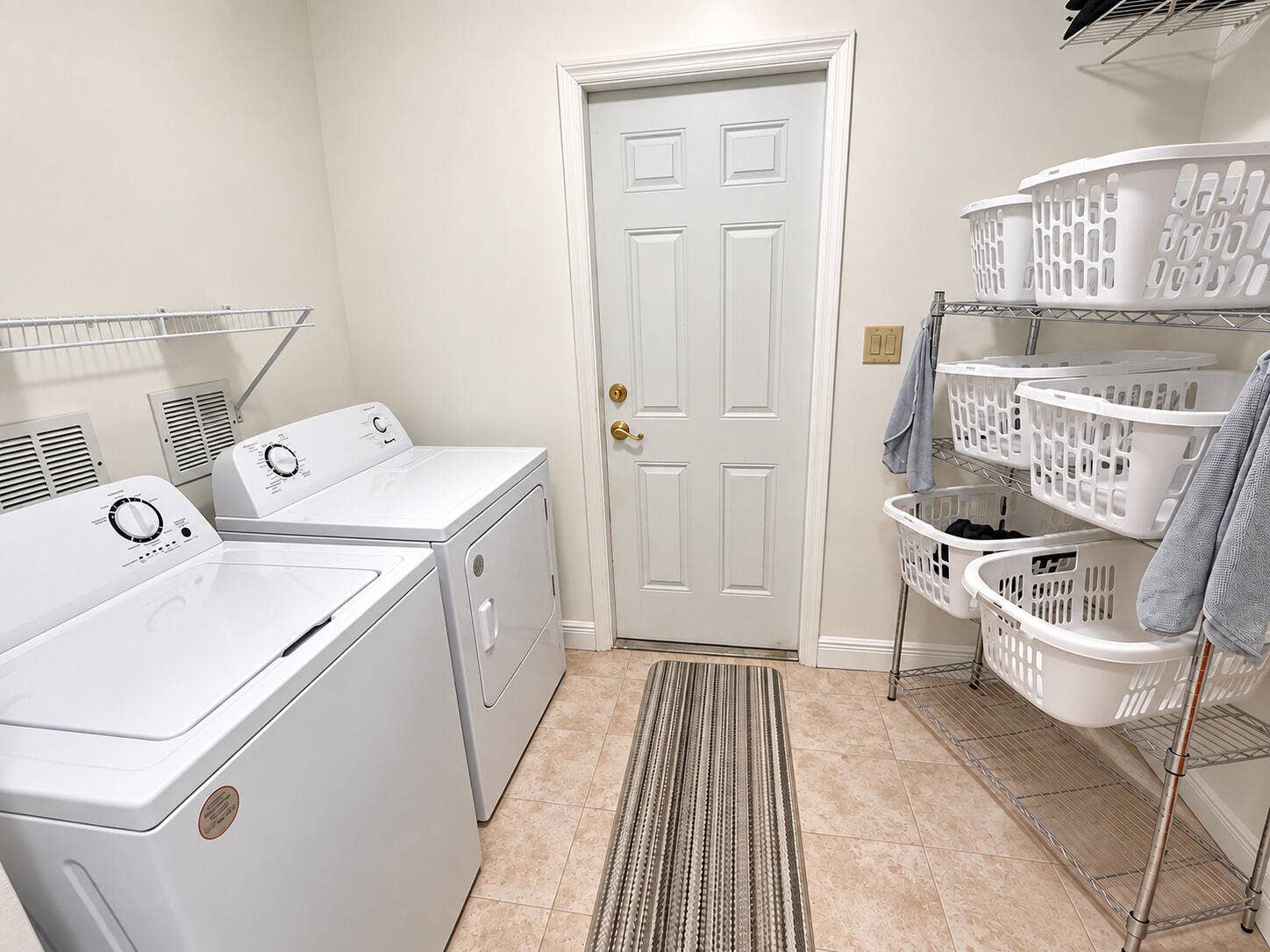 12411 SW 10TH Court, Davie, FL 33325 Laundry Room