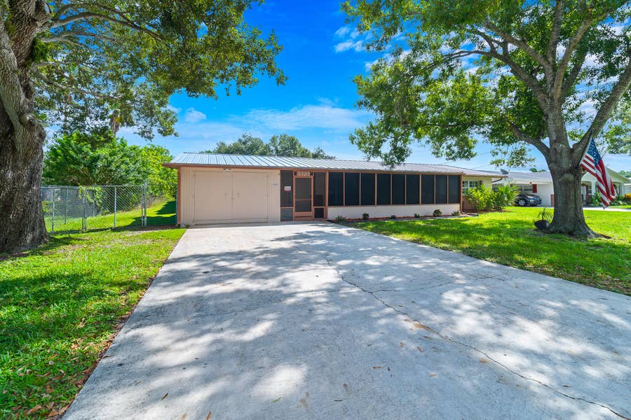 Property photo for 3320 Sunrise Boulevard, Fort Pierce, FL