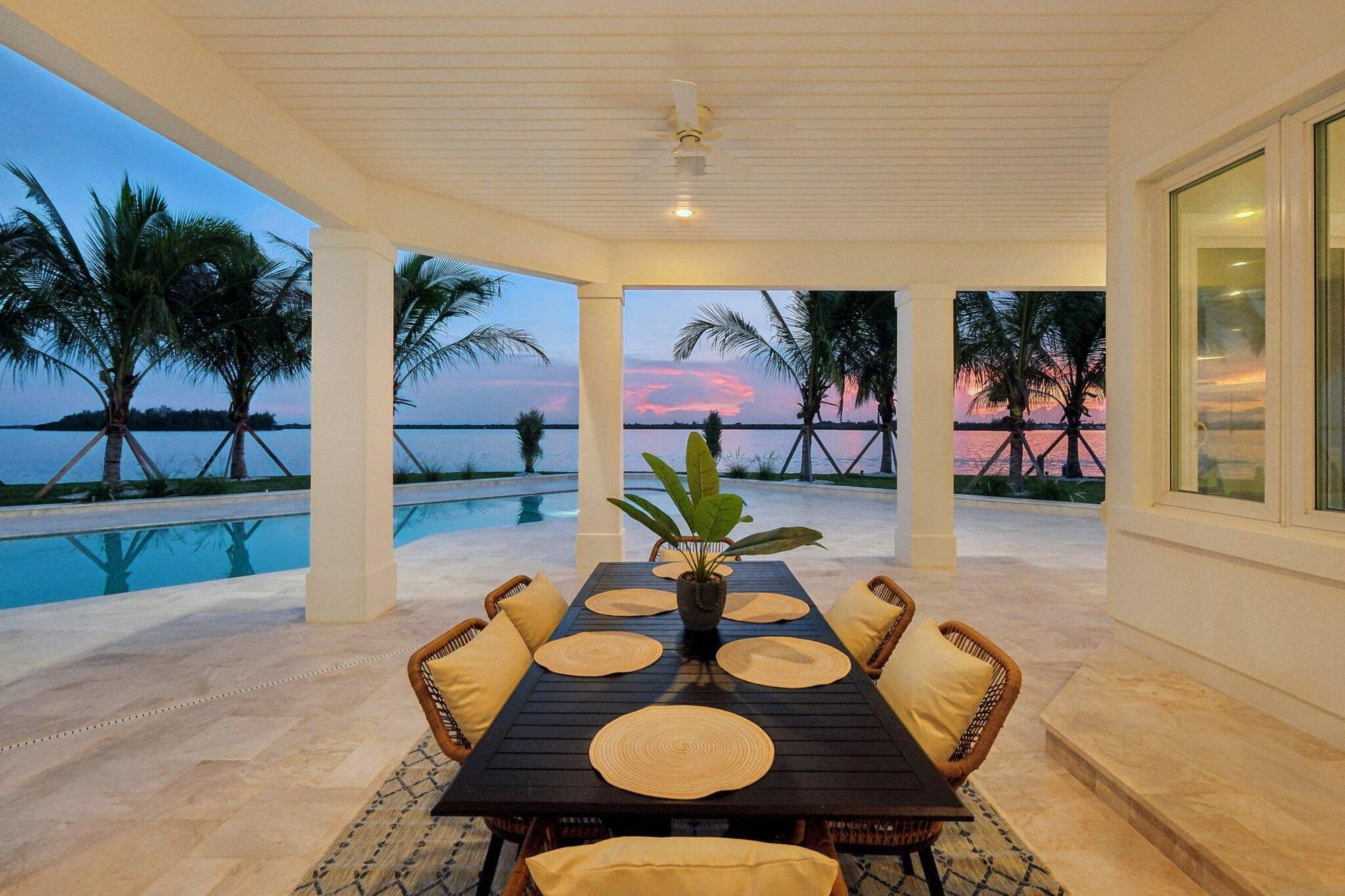 526 POINT Lane, Vero Beach, FL 32963 20250704134606840783000000-o