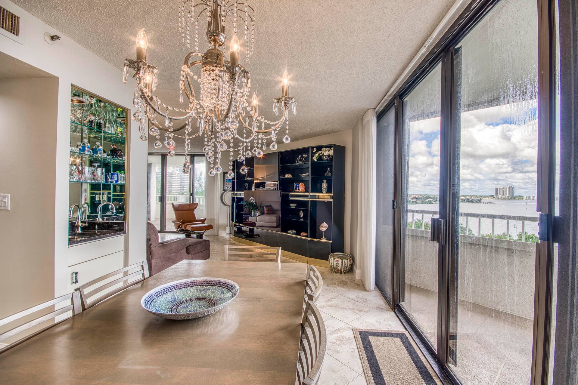 5070 N Ocean Drive, #5C, Singer Island, FL 33404 _IMG0346_HDR