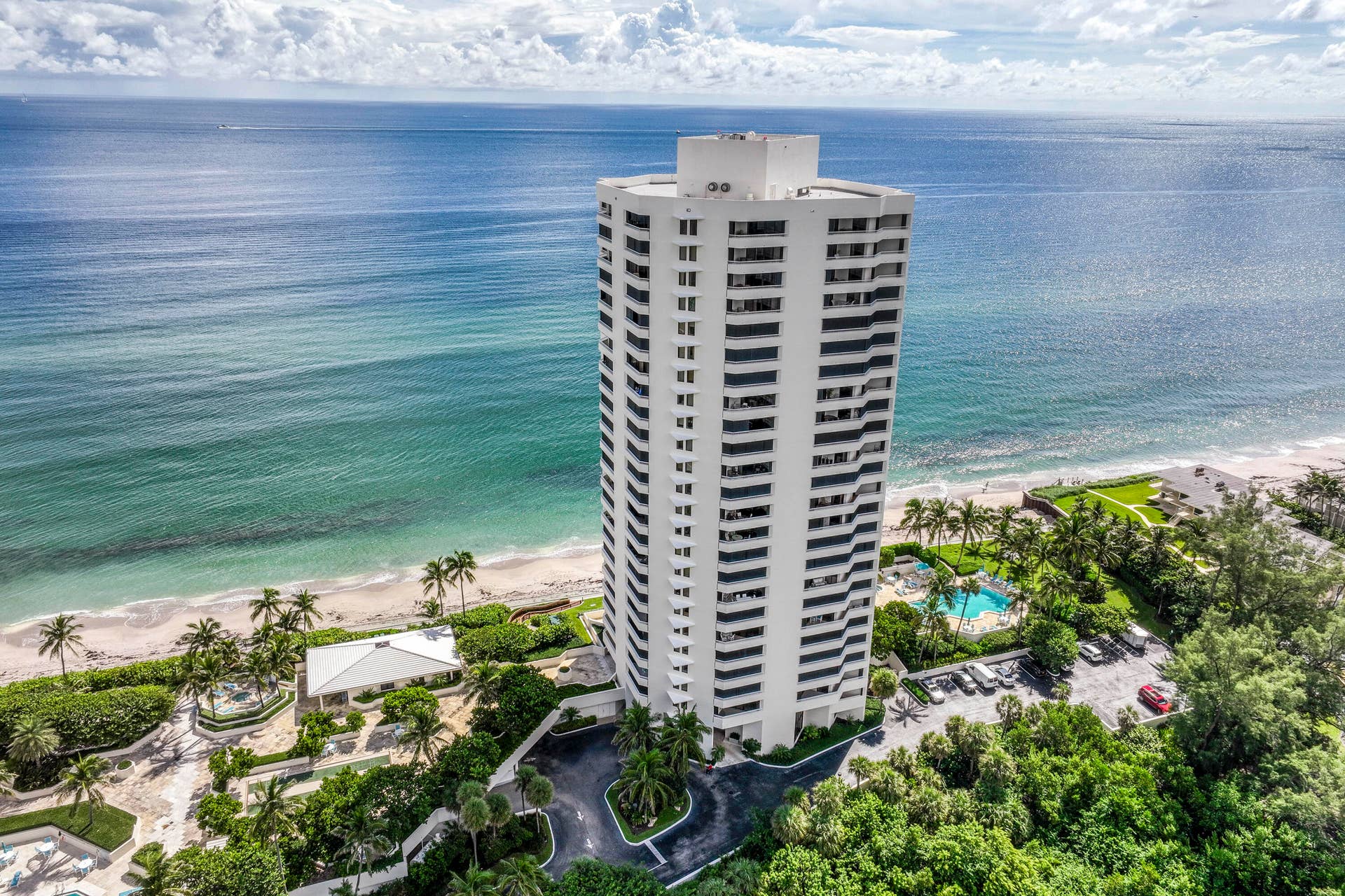 5070 N Ocean Drive, #5C, Singer Island, FL 33404 DJI_0022