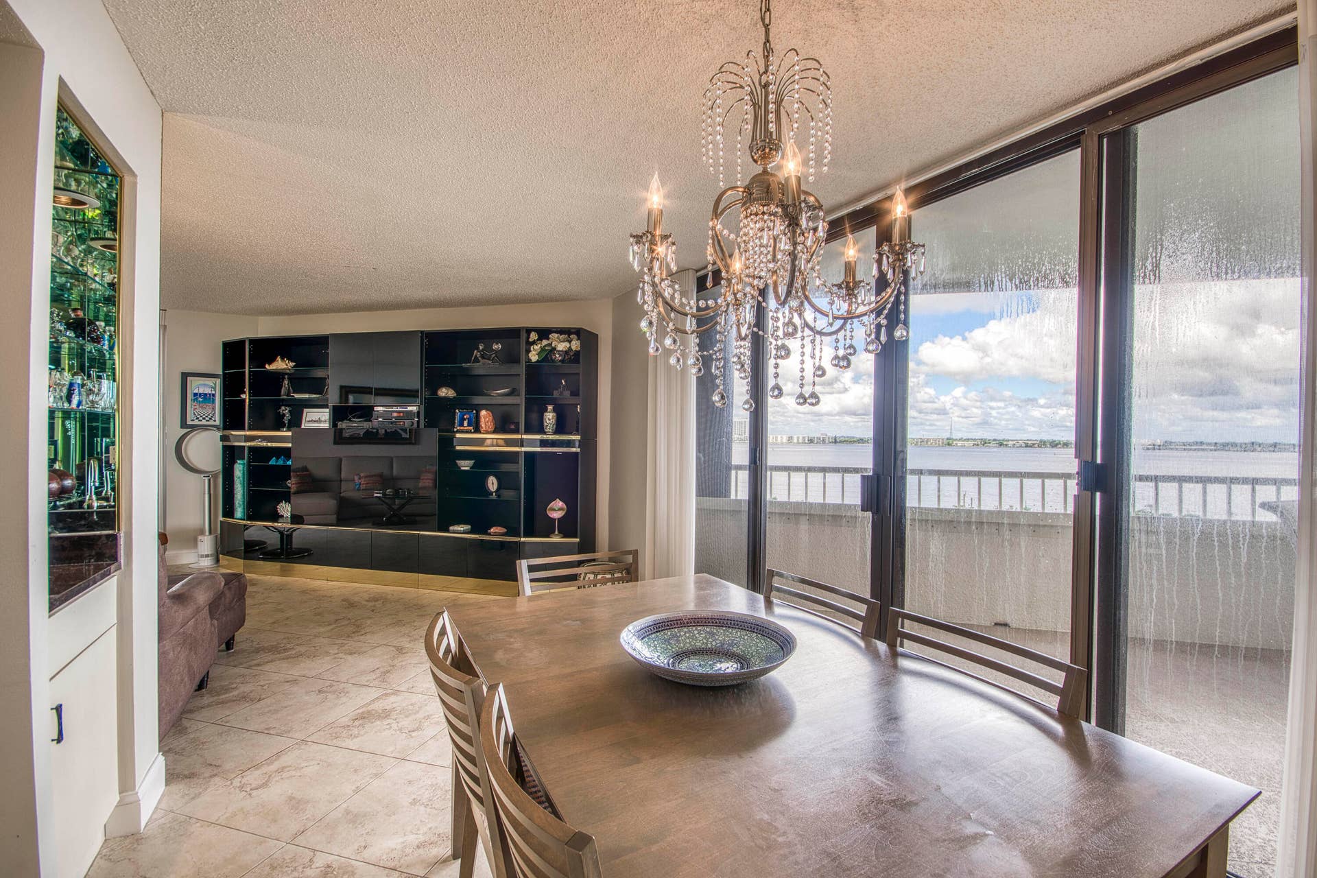 5070 N Ocean Drive, #5C, Singer Island, FL 33404 _IMG0341_HDR