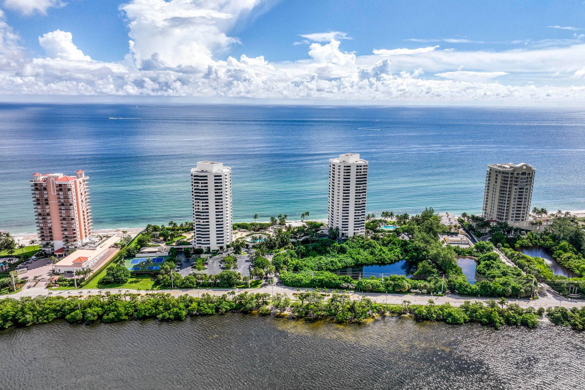 5070 N Ocean Drive, #5C, Singer Island, FL 33404 DJI_0032