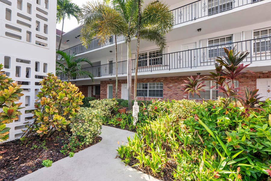 Property photo for 2424 NE 9th Street, #305, Fort Lauderdale, FL