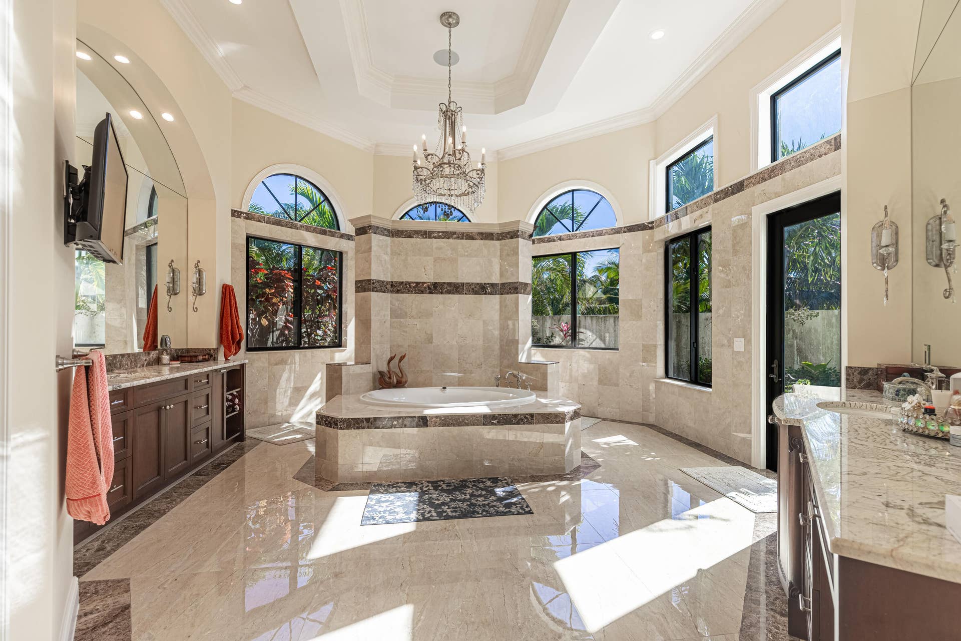 Master Bedroom-Bathroom