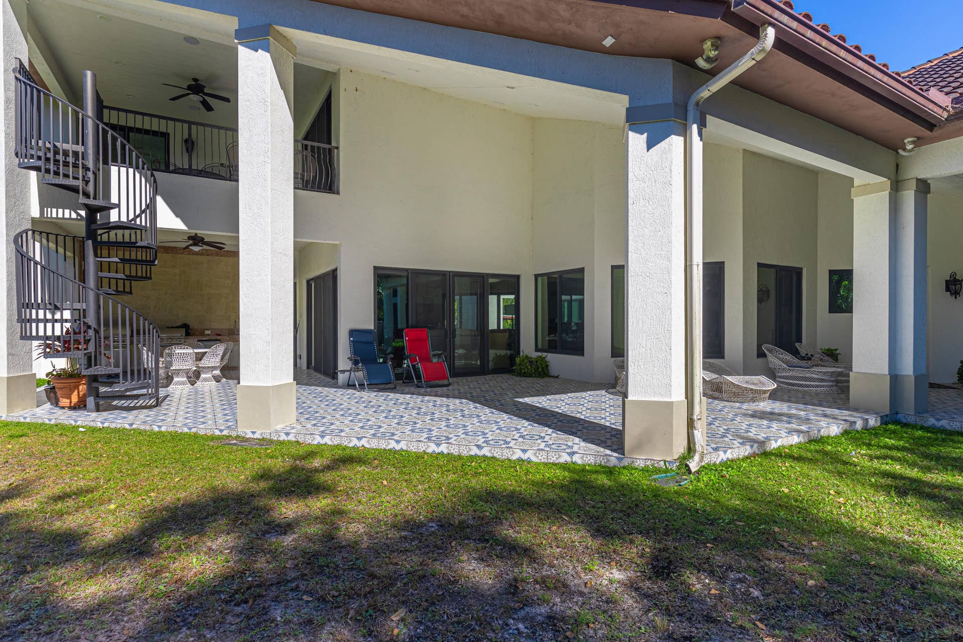 Back of Home