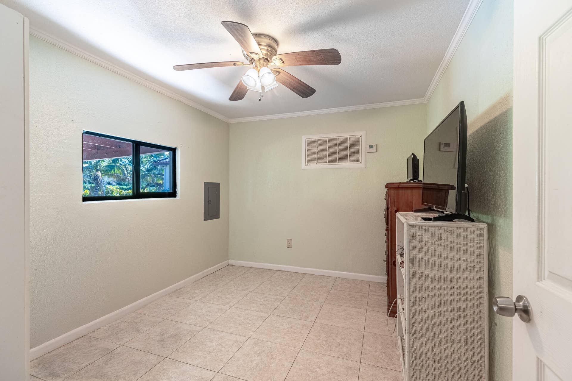 Guest Home-bonus room